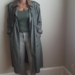 Gallery Trench Coat (Vintage)